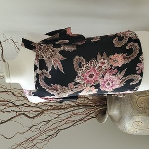 NWT INC Cold Shoulder Top